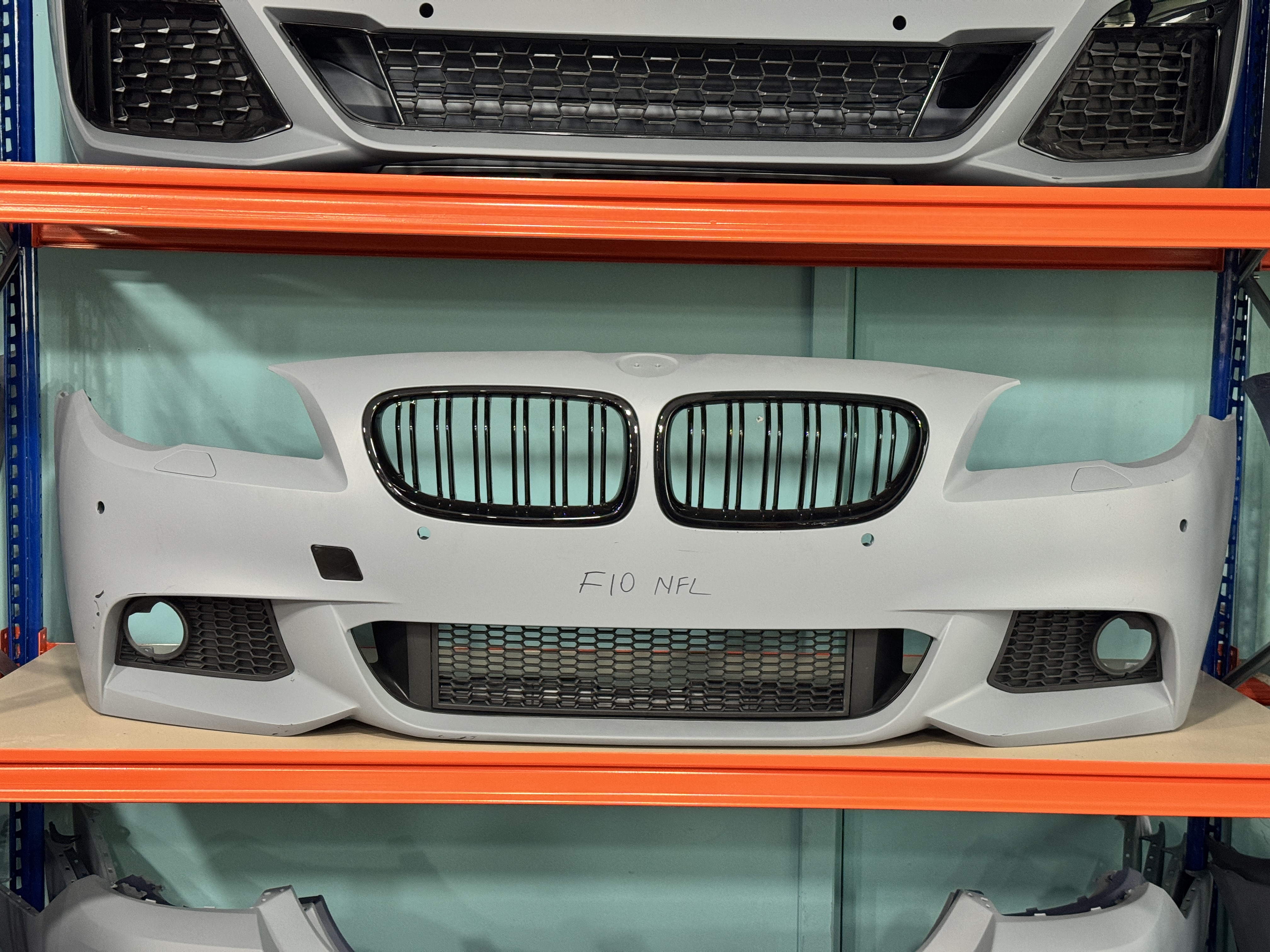 Vizualizare produs - Bara Fata BMW Seria 5 F10 F11 Mtech Design Imagine produs - Bara Fata BMW Seria 5 F10 F11 Mtech Design