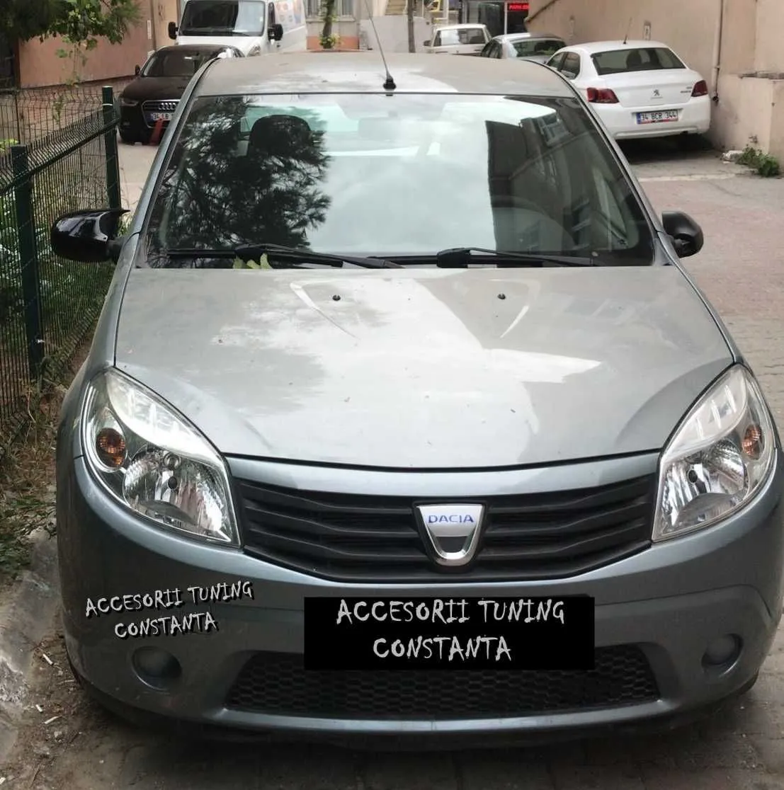 Vizualizare produs - Capace Oglinzi Tip Batman - Dacia Sandero 1 / Sandero 2 Imagine produs - Capace Oglinzi Tip Batman - Dacia Sandero 1 / Sandero 2