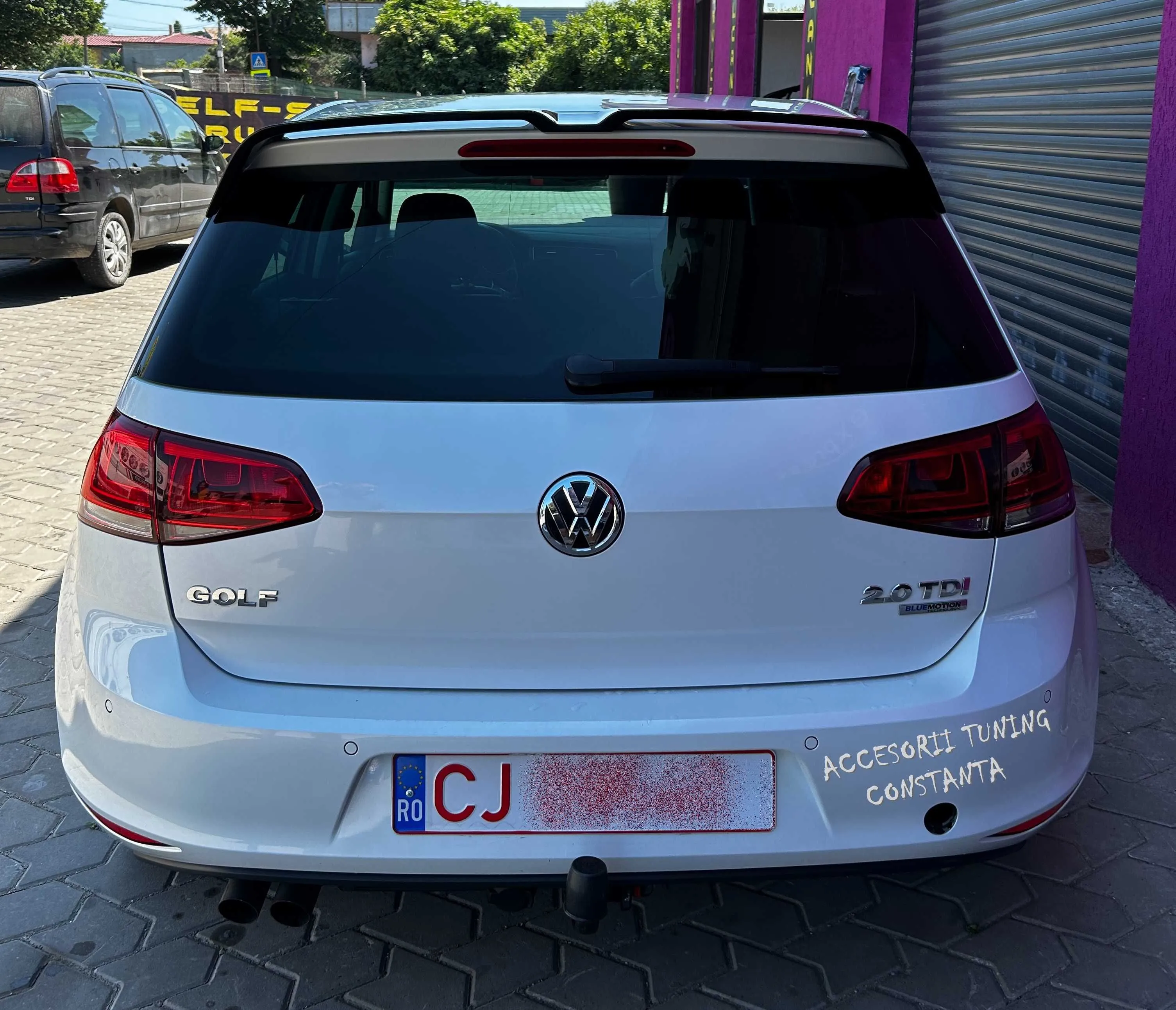 Vizualizare produs - Eleron Haion - Volkswagen Golf 7 Mk7 Model Oettinger Imagine produs - Eleron Haion - Volkswagen Golf 7 Mk7 Model Oettinger