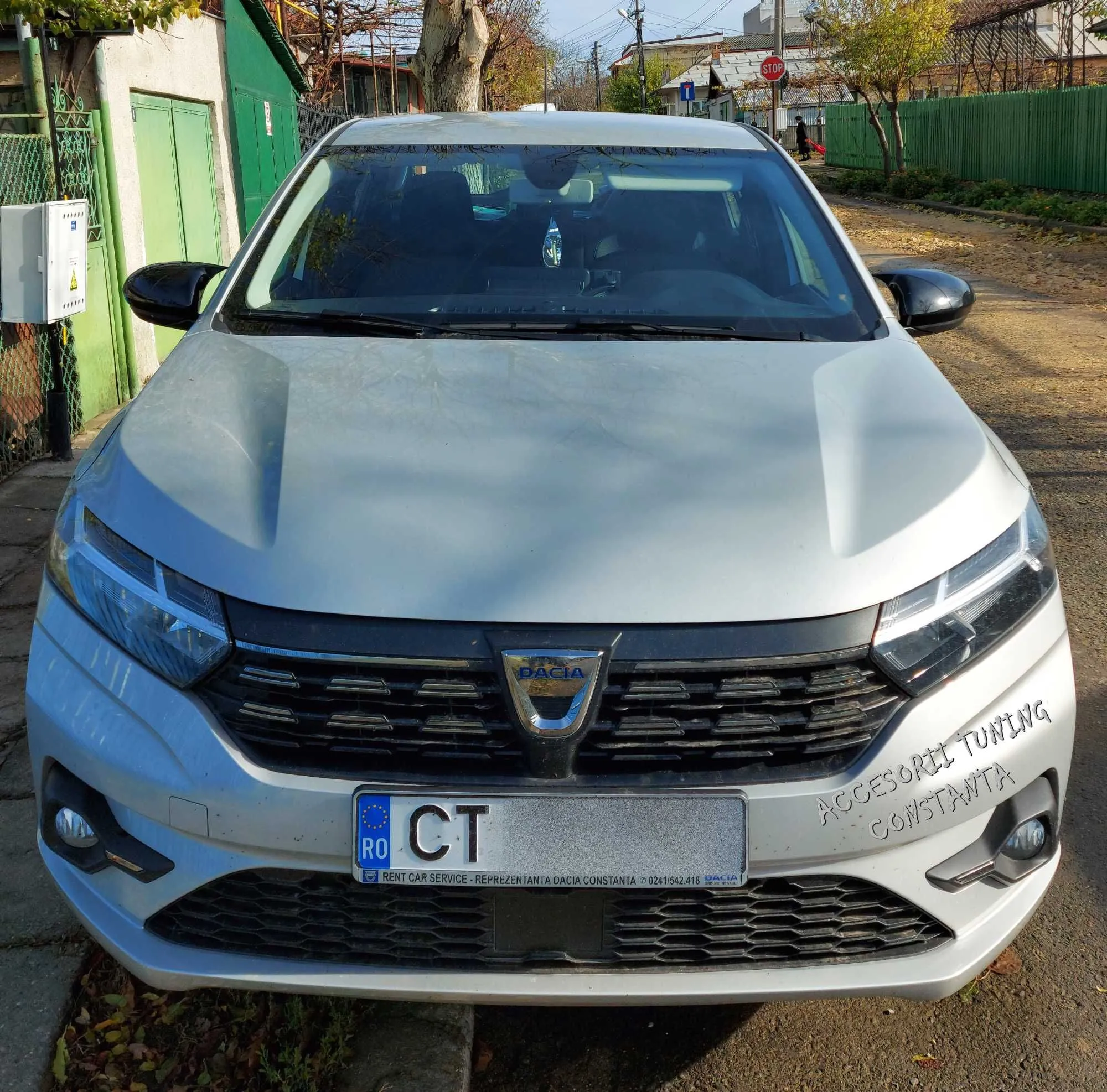 Vizualizare produs - Capace Oglinzi Tip Batman - Dacia Logan 3 Imagine produs - Capace Oglinzi Tip Batman - Dacia Logan 3